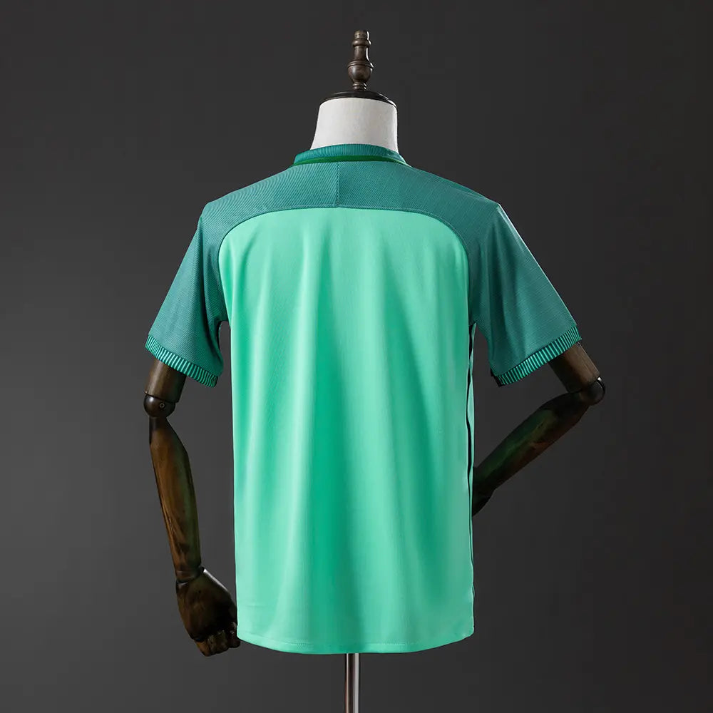 Camisola de Portugal 2016 - Retrô