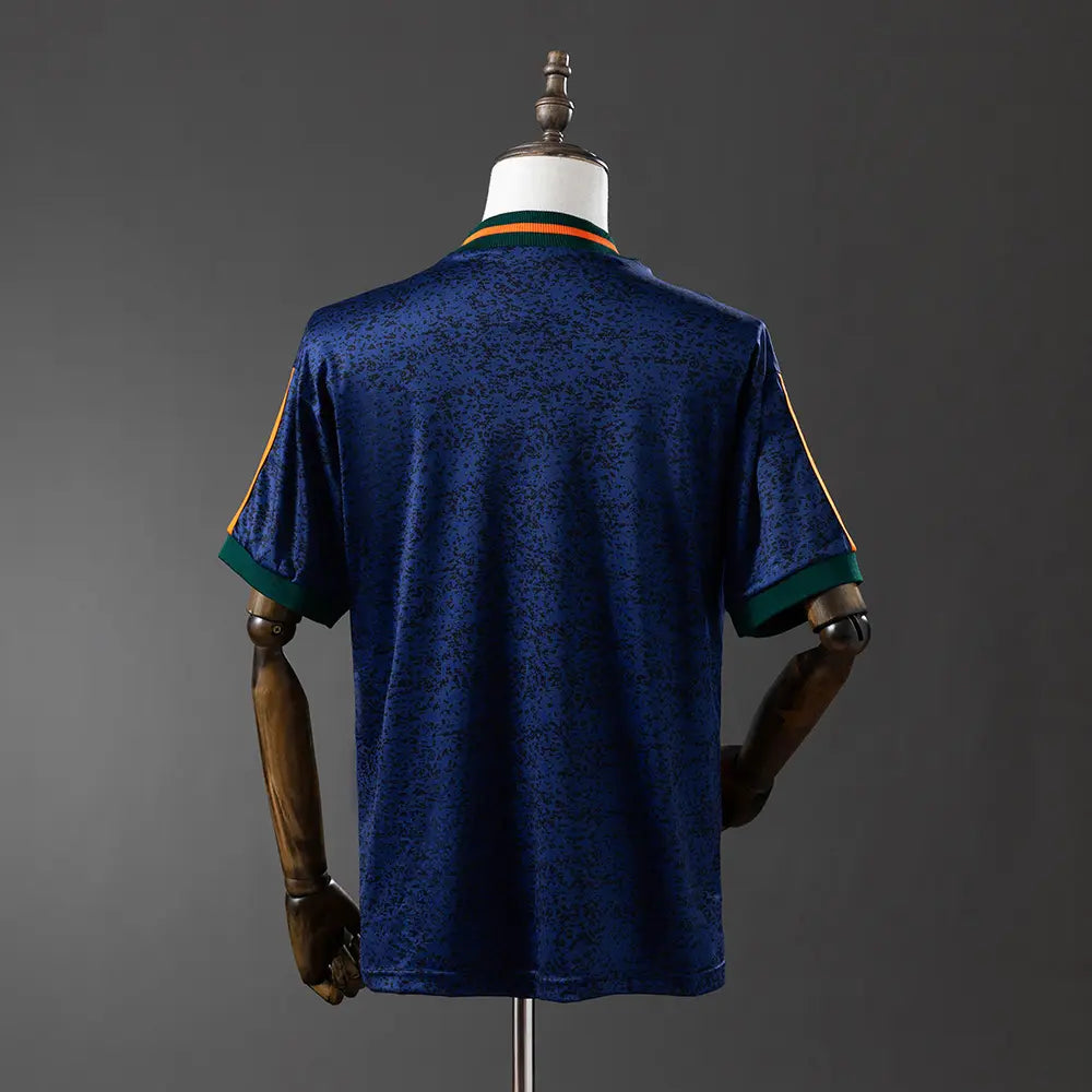 Camisola Newcastle 1997 Away - Retrô