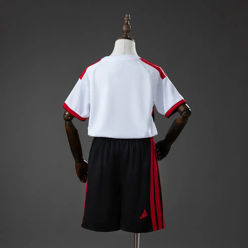 Conjunto infantil Flamengo 2026-27 Away