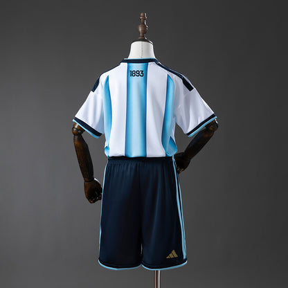 Conjunto infantil da Argentina 2025-26 Home