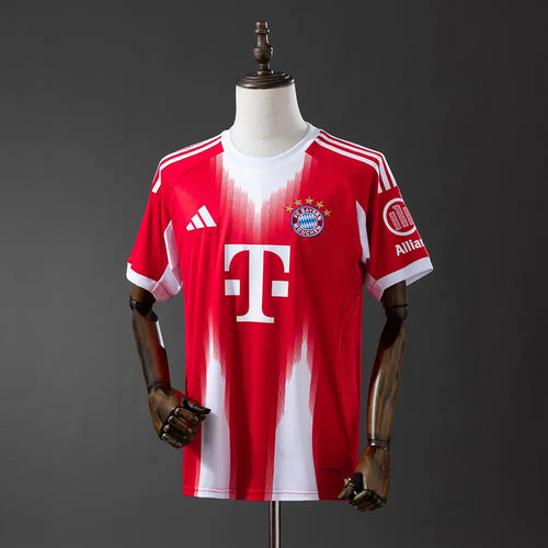 Camisola Bayern Munich 2025/26 Home - Torcedor