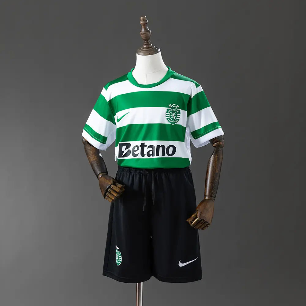 Camisola Sporting 2025-26 - Conjunto infantil