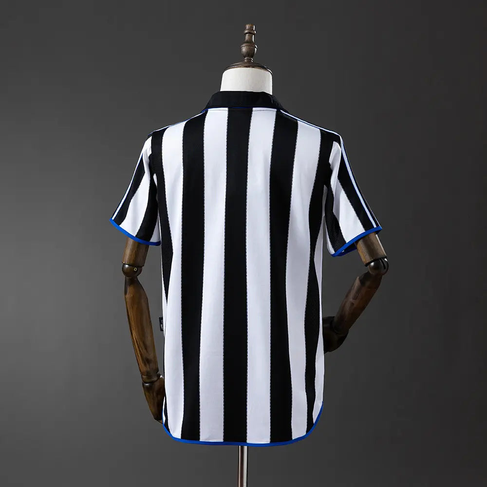 Camisola Newcastle 1999 Home - Retrô