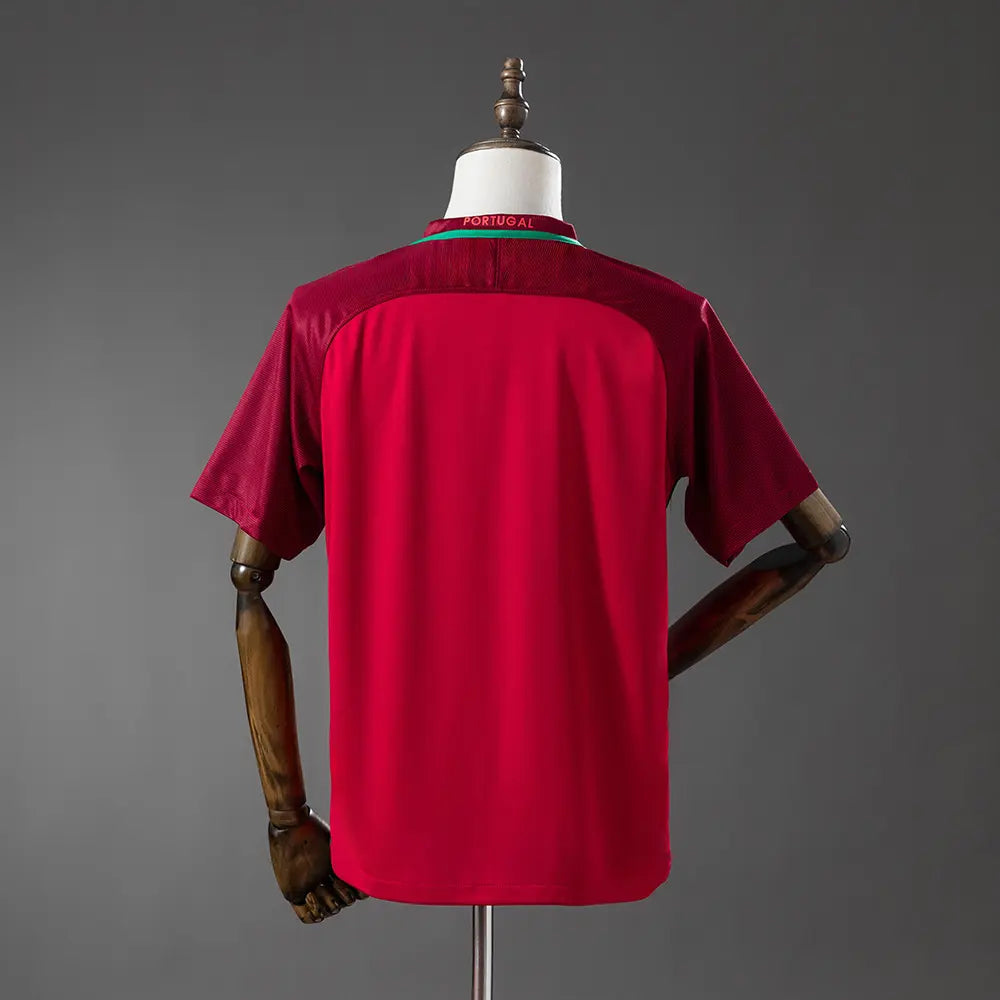 Camisola de Portugal 2018 - Retrô